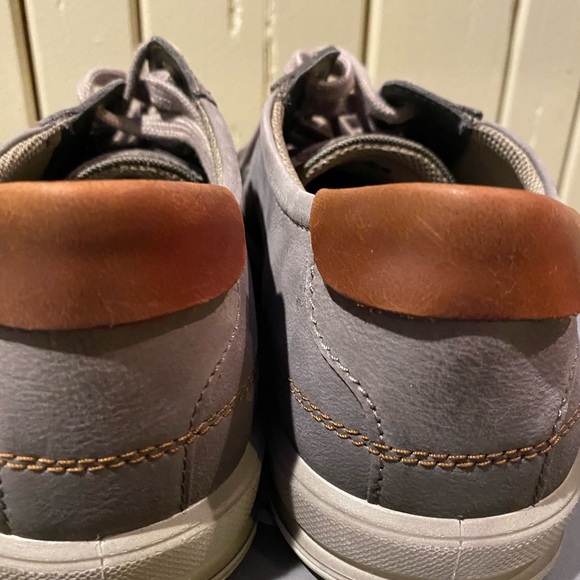 Ecco Grey sneakers - Picture 3 of 6